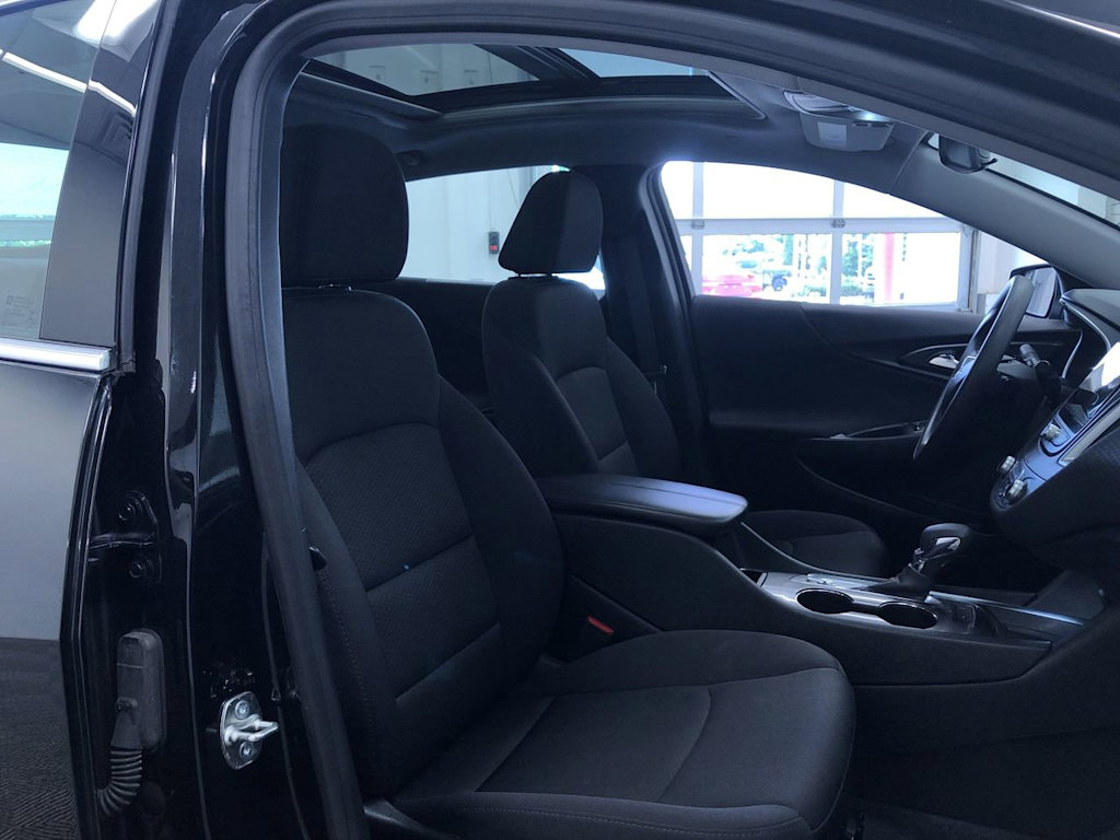 2024 Chevrolet Malibu LT 11