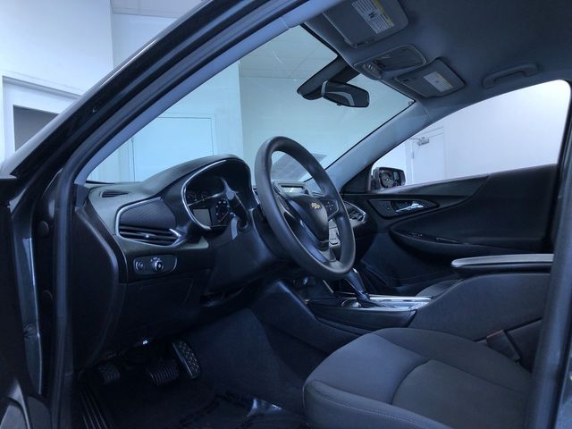Thumbnail: 2016 Chevrolet Malibu - 2
