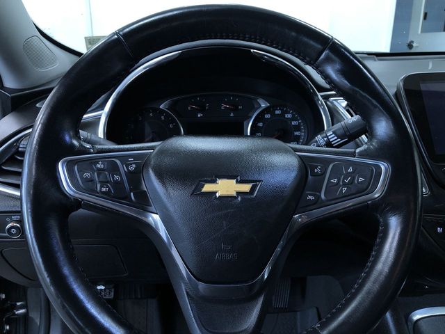 Thumbnail: 2018 Chevrolet Malibu - 13