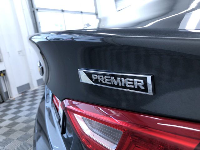 Thumbnail: 2018 Chevrolet Malibu - 7