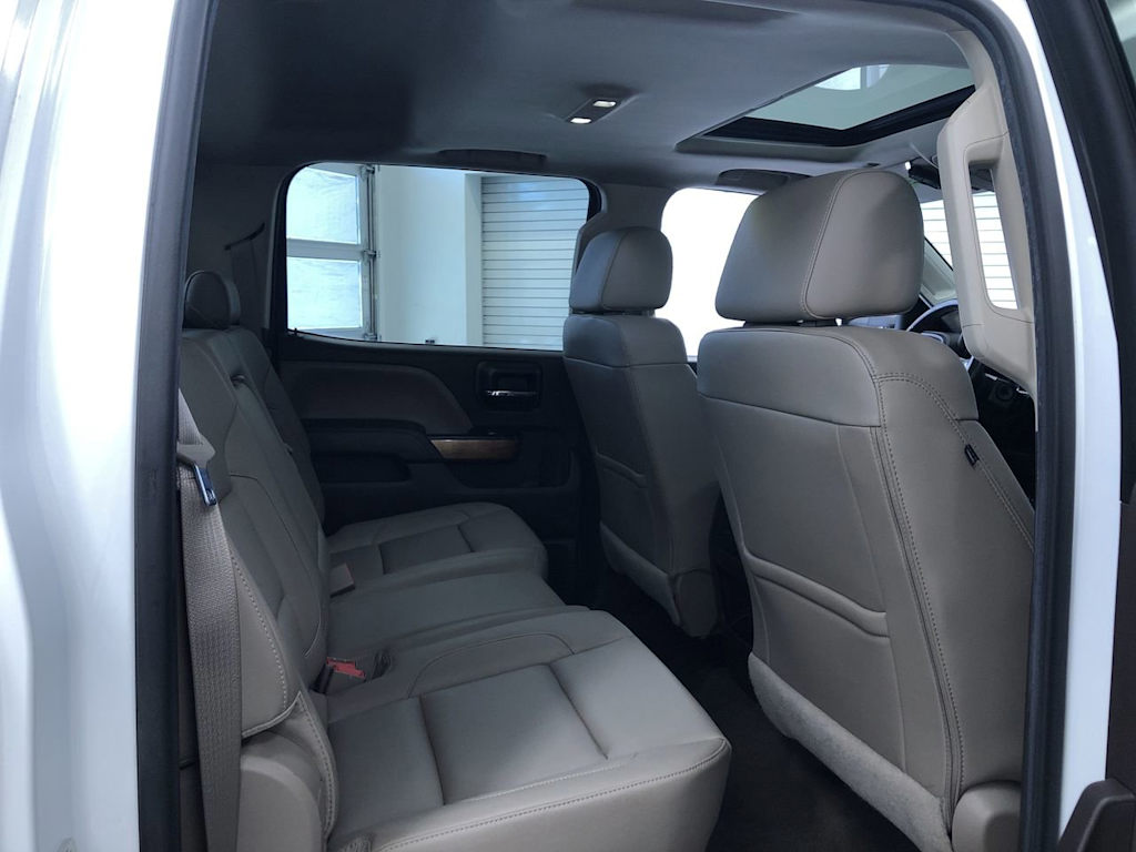 2016 Chevrolet Silverado 2500 LTZ 23