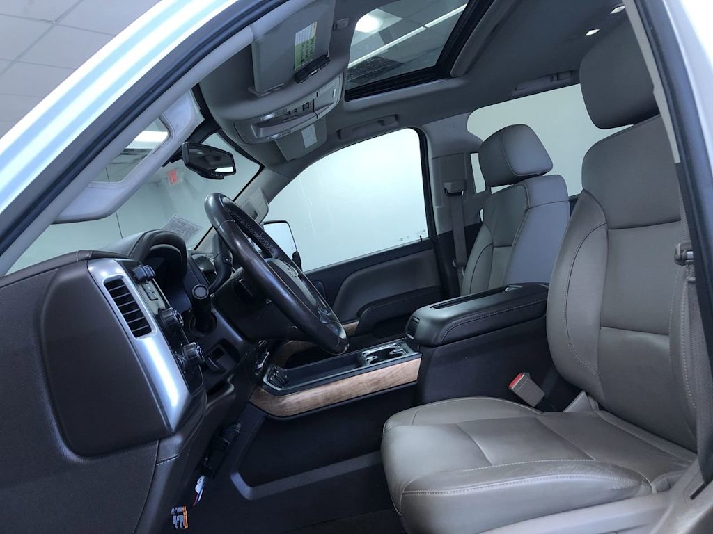 2016 Chevrolet Silverado 2500 LTZ 10