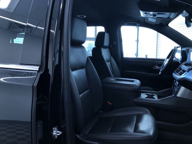 Thumbnail: 2023 Chevrolet Tahoe - 10