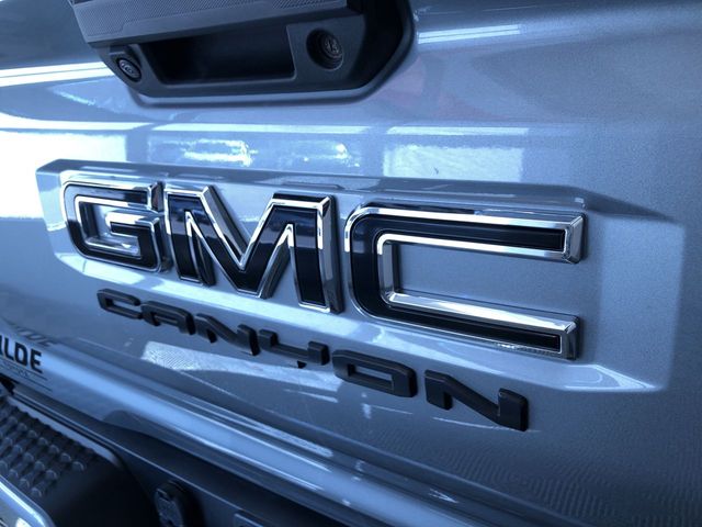 Thumbnail: 2024 GMC Canyon - 21