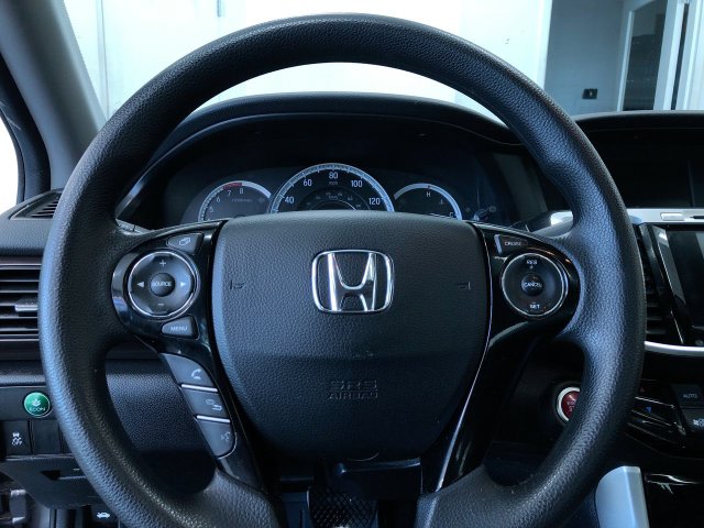 Thumbnail: 2016 Honda Accord - 12