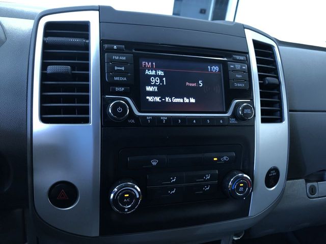 Thumbnail: 2015 Nissan Frontier - 14