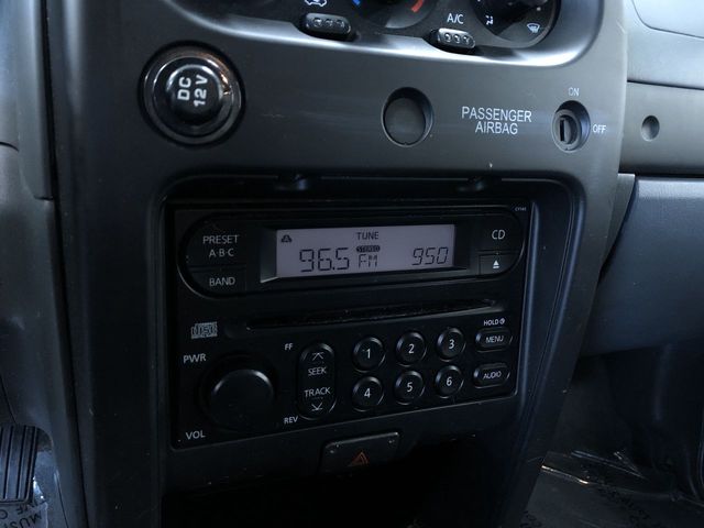Thumbnail: 2003 Nissan Frontier - 31