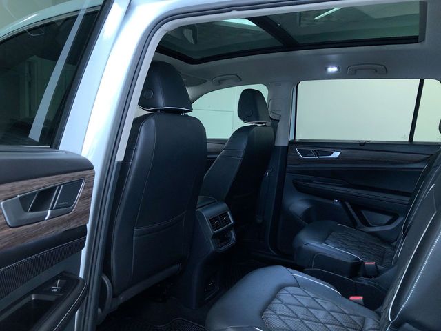 Thumbnail: 2024 Volkswagen Atlas - 12