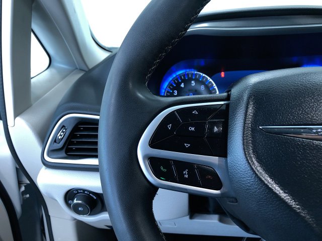 Thumbnail: 2024 Chrysler Pacifica - 30