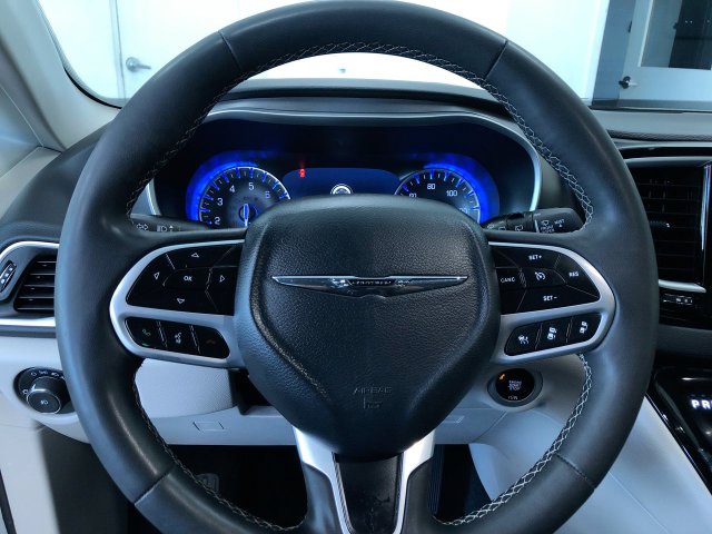 Thumbnail: 2024 Chrysler Pacifica - 13