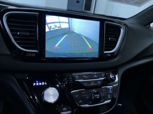 Thumbnail: 2025 Chrysler Pacifica - 14