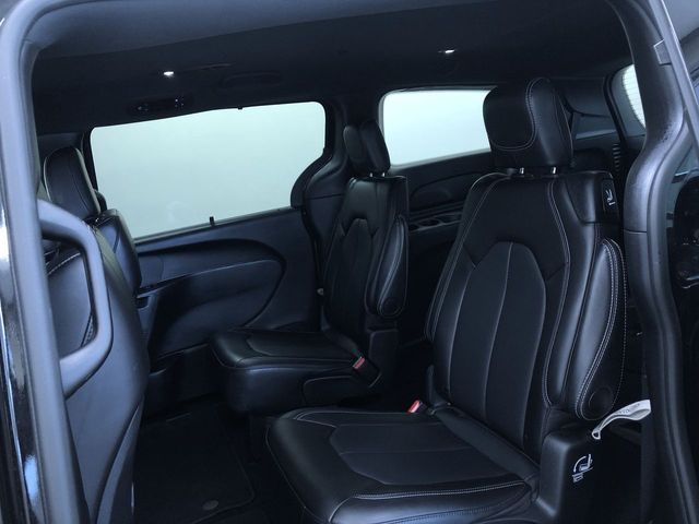 Thumbnail: 2025 Chrysler Pacifica - 27