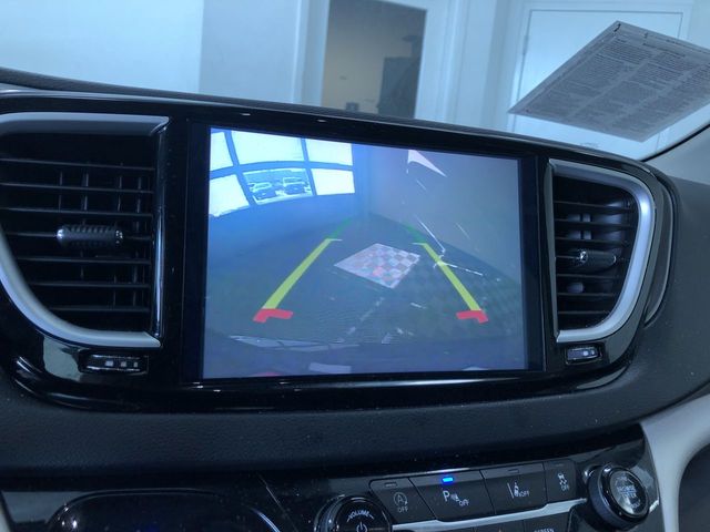 Thumbnail: 2024 Chrysler Pacifica - 30