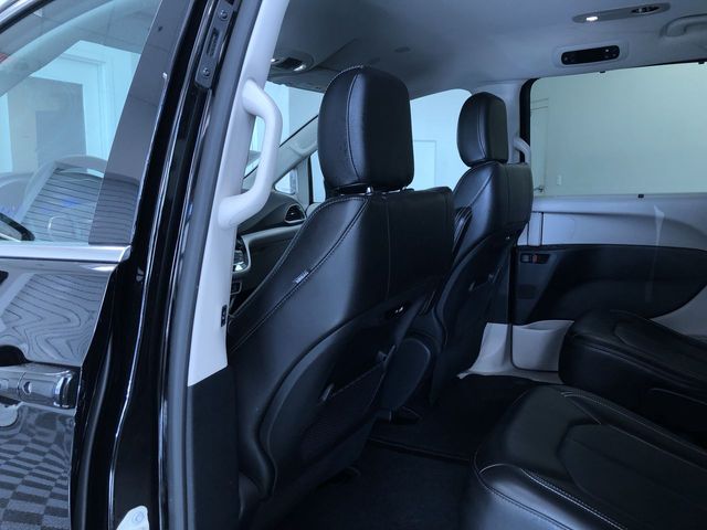 Thumbnail: 2024 Chrysler Pacifica - 12