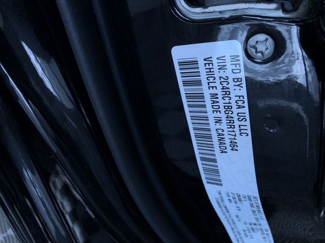 Thumbnail: 2024 Chrysler Pacifica - 32