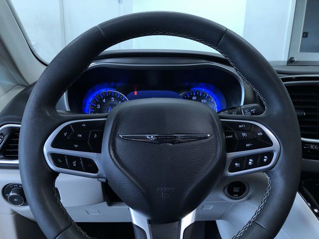 Thumbnail: 2024 Chrysler Pacifica - 13