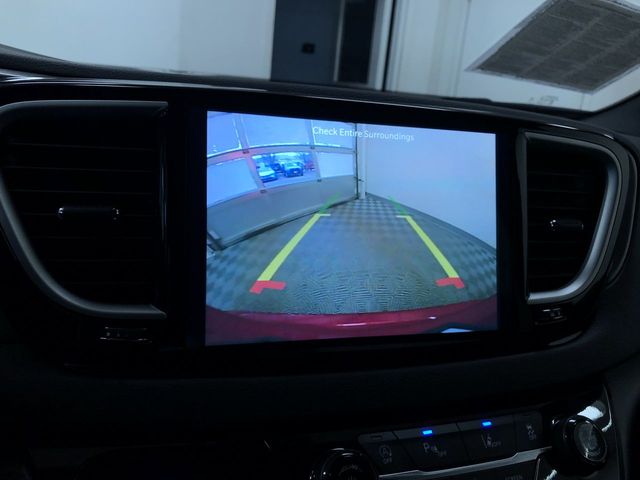 Thumbnail: 2025 Chrysler Pacifica - 15