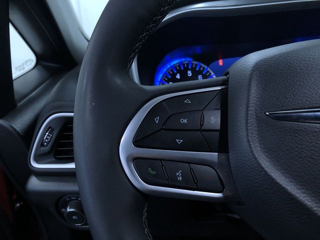 Thumbnail: 2025 Chrysler Pacifica - 31