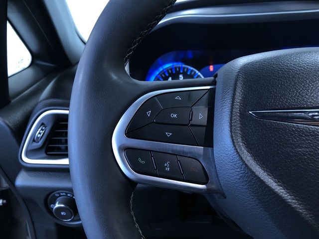 Thumbnail: 2025 Chrysler Pacifica - 28