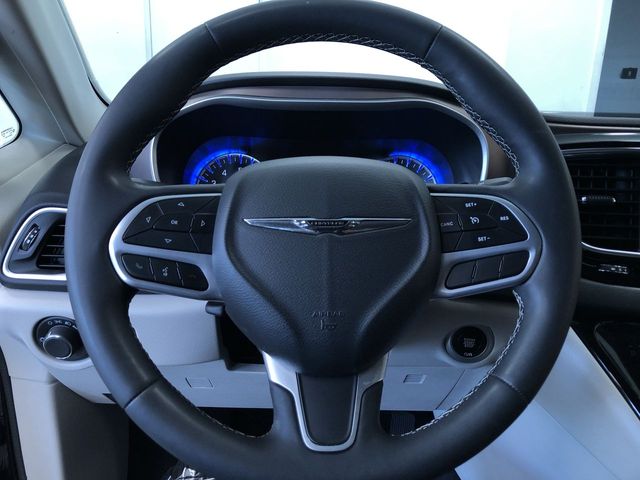 Thumbnail: 2024 Chrysler Voyager - 13