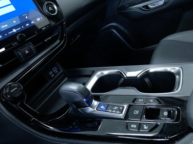 Thumbnail: 2024 Lexus ES - 16