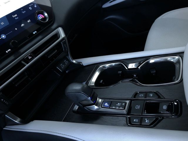 Thumbnail: 2024 Lexus RX - 16