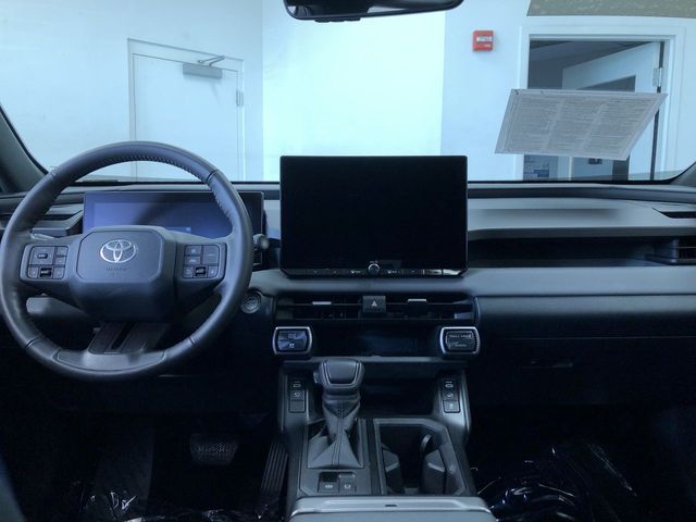 Thumbnail: 2026 Toyota RAV4 - 8