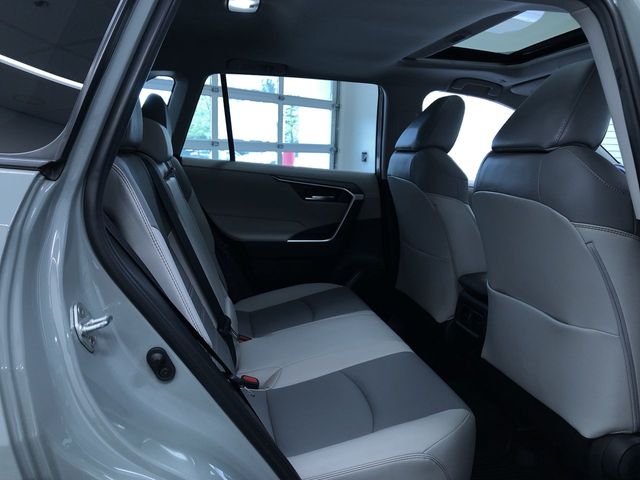 Thumbnail: 2023 Toyota RAV4 - 28