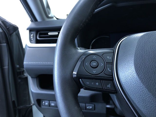 Thumbnail: 2023 Toyota RAV4 - 30