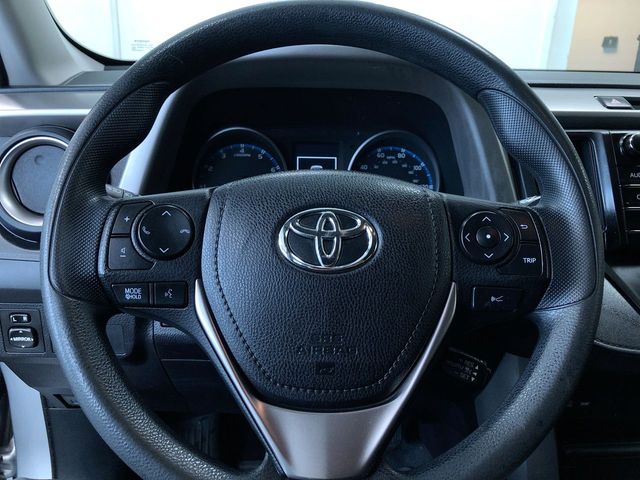 Thumbnail: 2017 Toyota RAV4 - 14