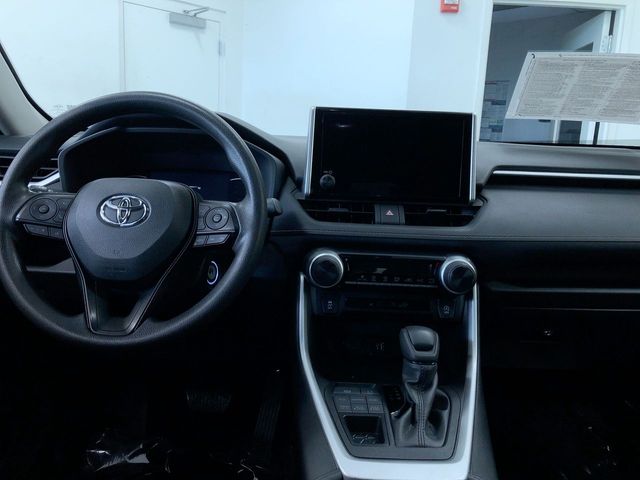 Thumbnail: 2025 Toyota RAV4 - 9