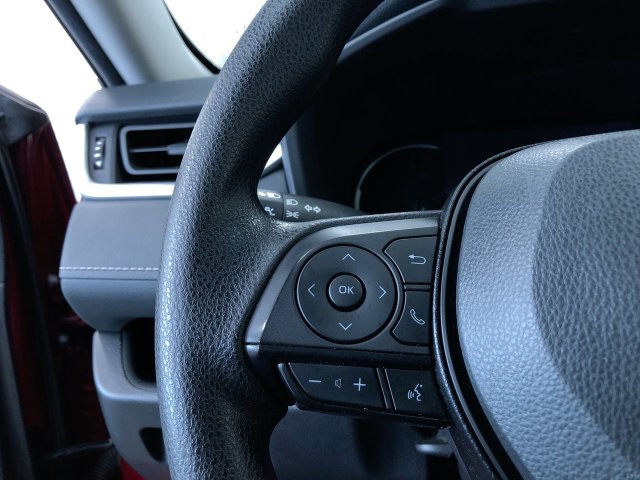 Thumbnail: 2025 Toyota RAV4 - 31