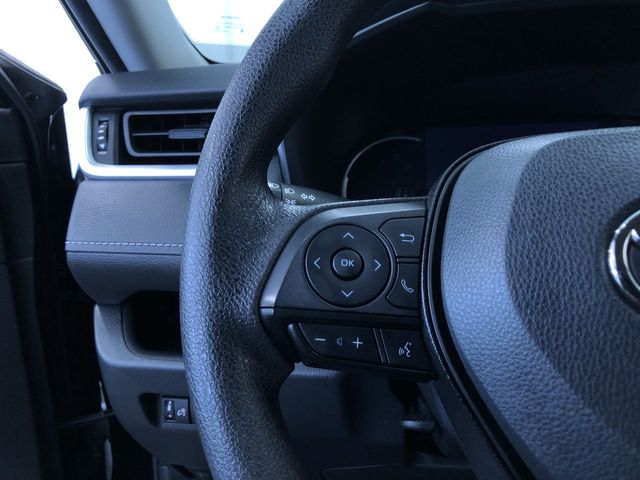 Thumbnail: 2023 Toyota RAV4 - 29