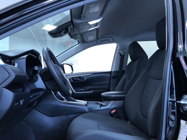 Thumbnail: 2023 Toyota RAV4 - 10