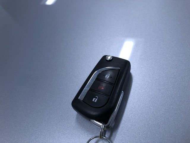 Thumbnail: 2024 Toyota RAV4 - 19
