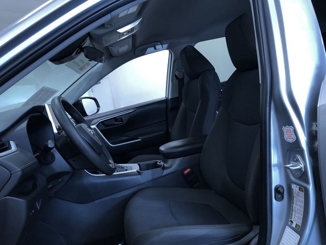 Thumbnail: 2025 Toyota RAV4 - 10