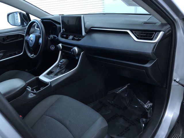 Thumbnail: 2025 Toyota RAV4 - 9