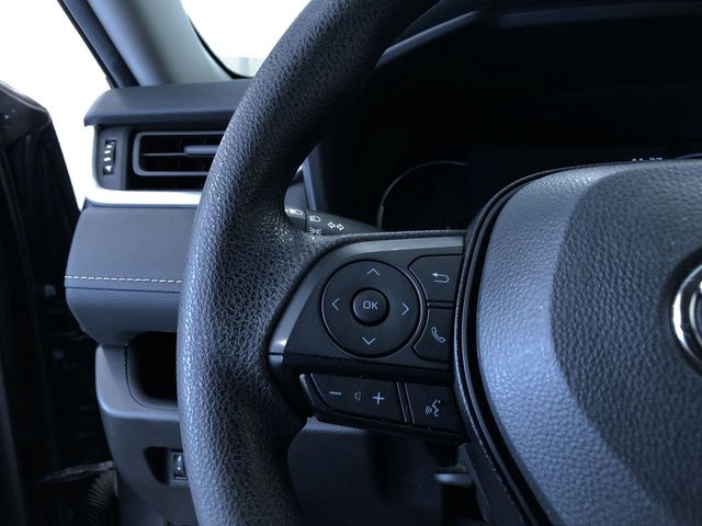 Thumbnail: 2025 Toyota RAV4 - 28