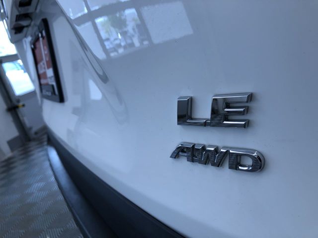 Thumbnail: 2019 Toyota RAV4 - 7