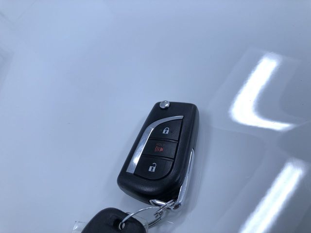 Thumbnail: 2019 Toyota RAV4 - 33