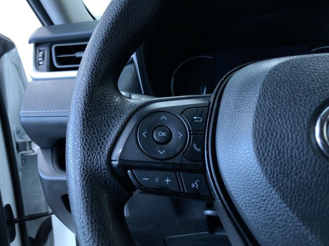 Thumbnail: 2025 Toyota RAV4 - 30