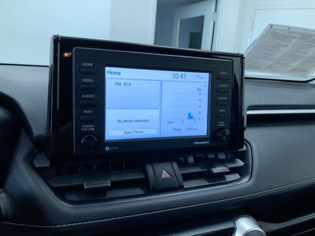 Thumbnail: 2021 Toyota RAV4 - 33
