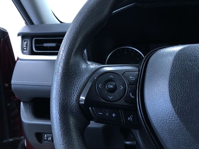 Thumbnail: 2019 Toyota RAV4 - 31