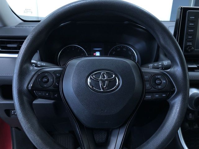 Thumbnail: 2019 Toyota RAV4 - 30