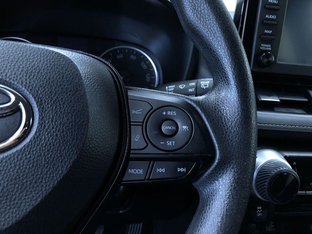 Thumbnail: 2019 Toyota RAV4 - 32