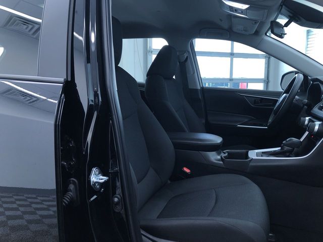 Thumbnail: 2023 Toyota RAV4 - 10