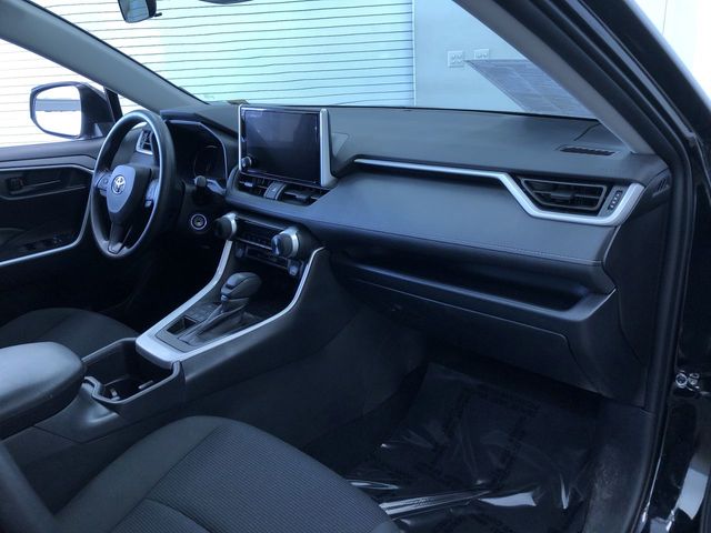 Thumbnail: 2025 Toyota RAV4 - 13