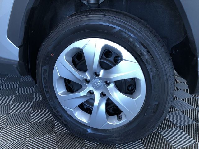 Thumbnail: 2024 Toyota RAV4 - 7