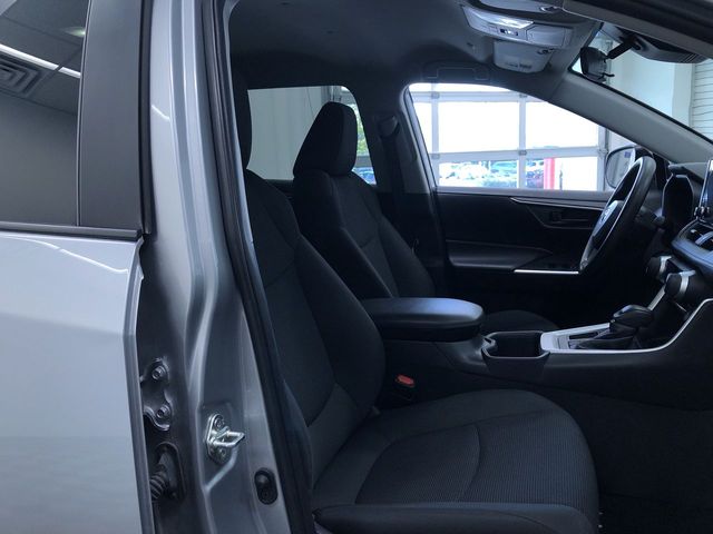 Thumbnail: 2024 Toyota RAV4 - 10