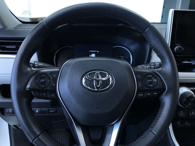 Thumbnail: 2023 Toyota RAV4 - 14